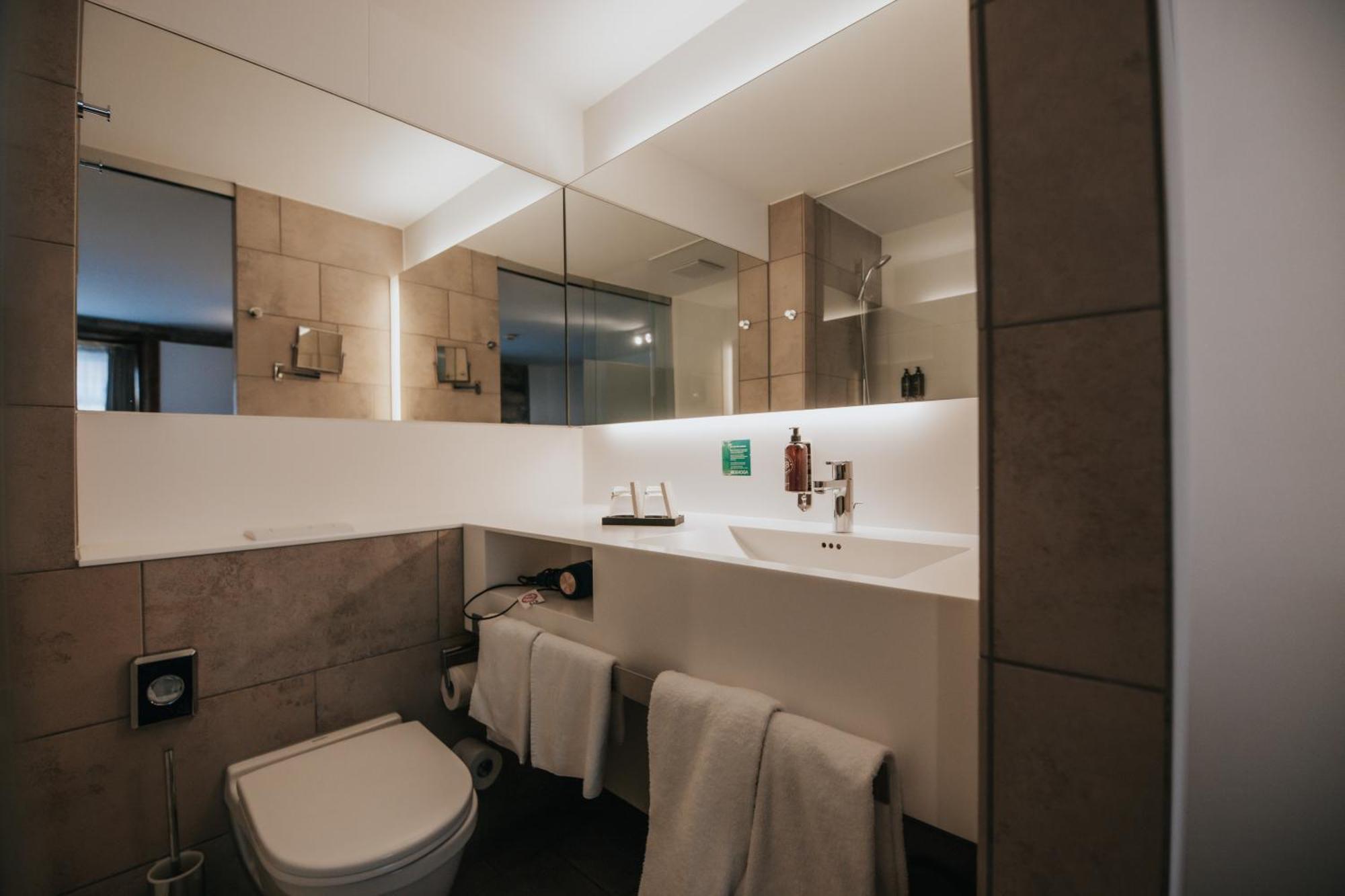 Design Hotel & Restaurant Loewen 울름 외부 사진