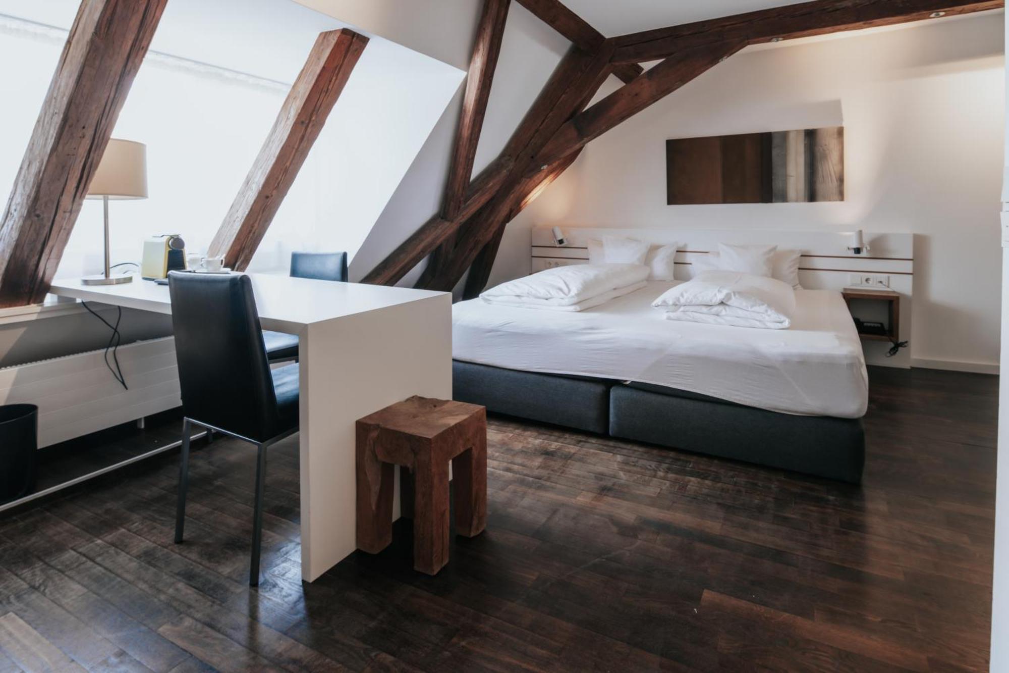 Design Hotel & Restaurant Loewen 울름 외부 사진