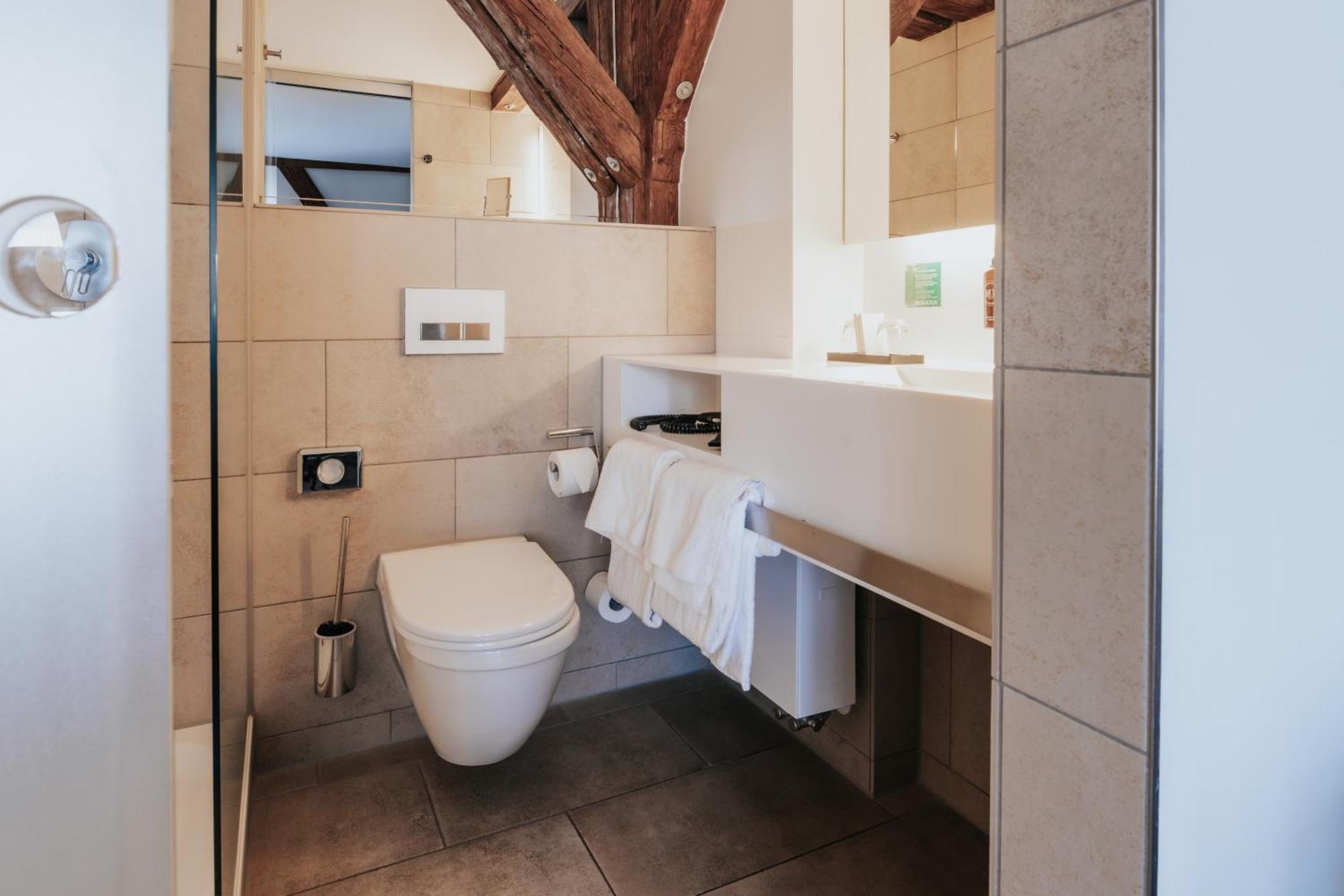 Design Hotel & Restaurant Loewen 울름 외부 사진