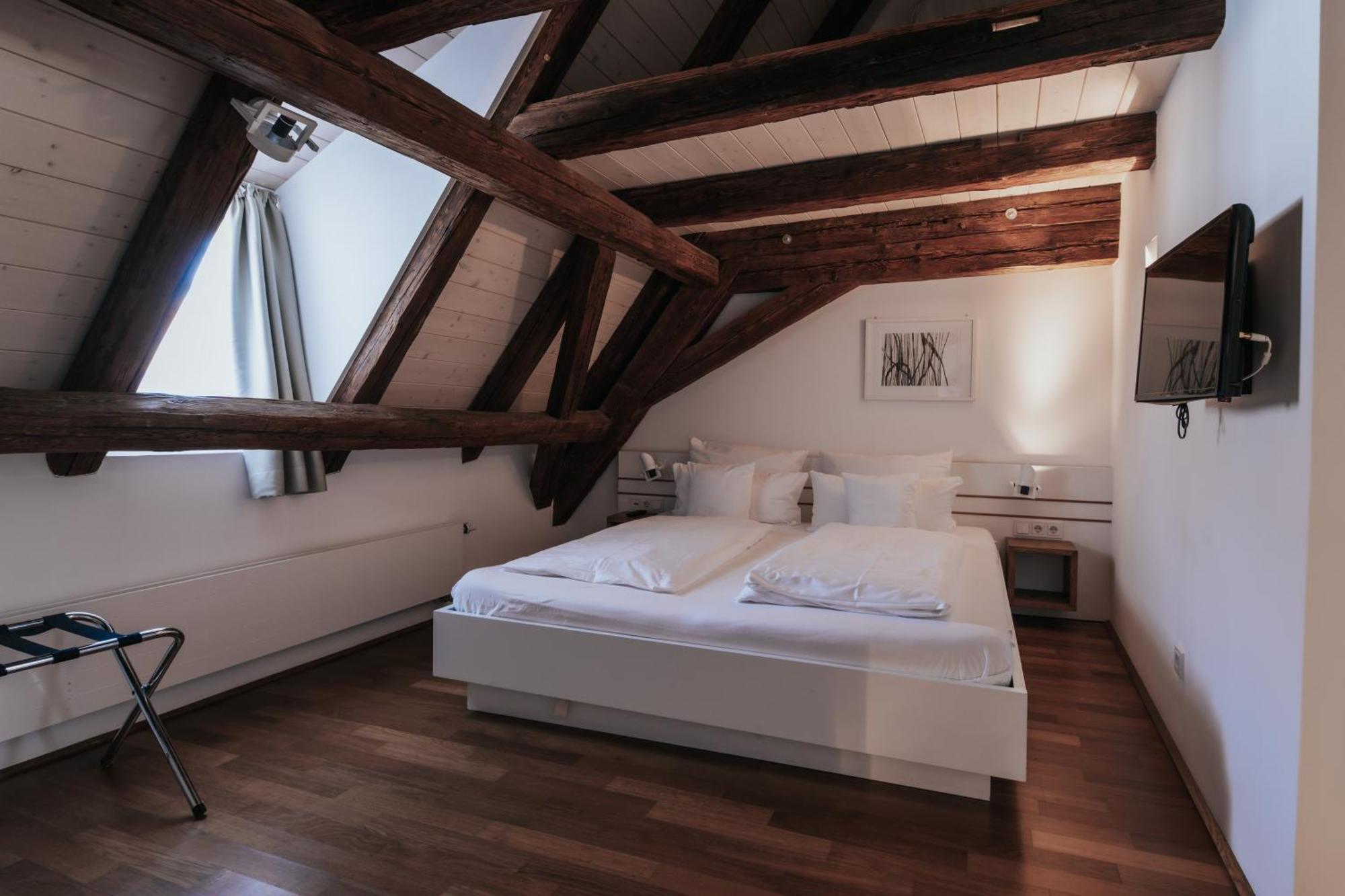 Design Hotel & Restaurant Loewen 울름 외부 사진