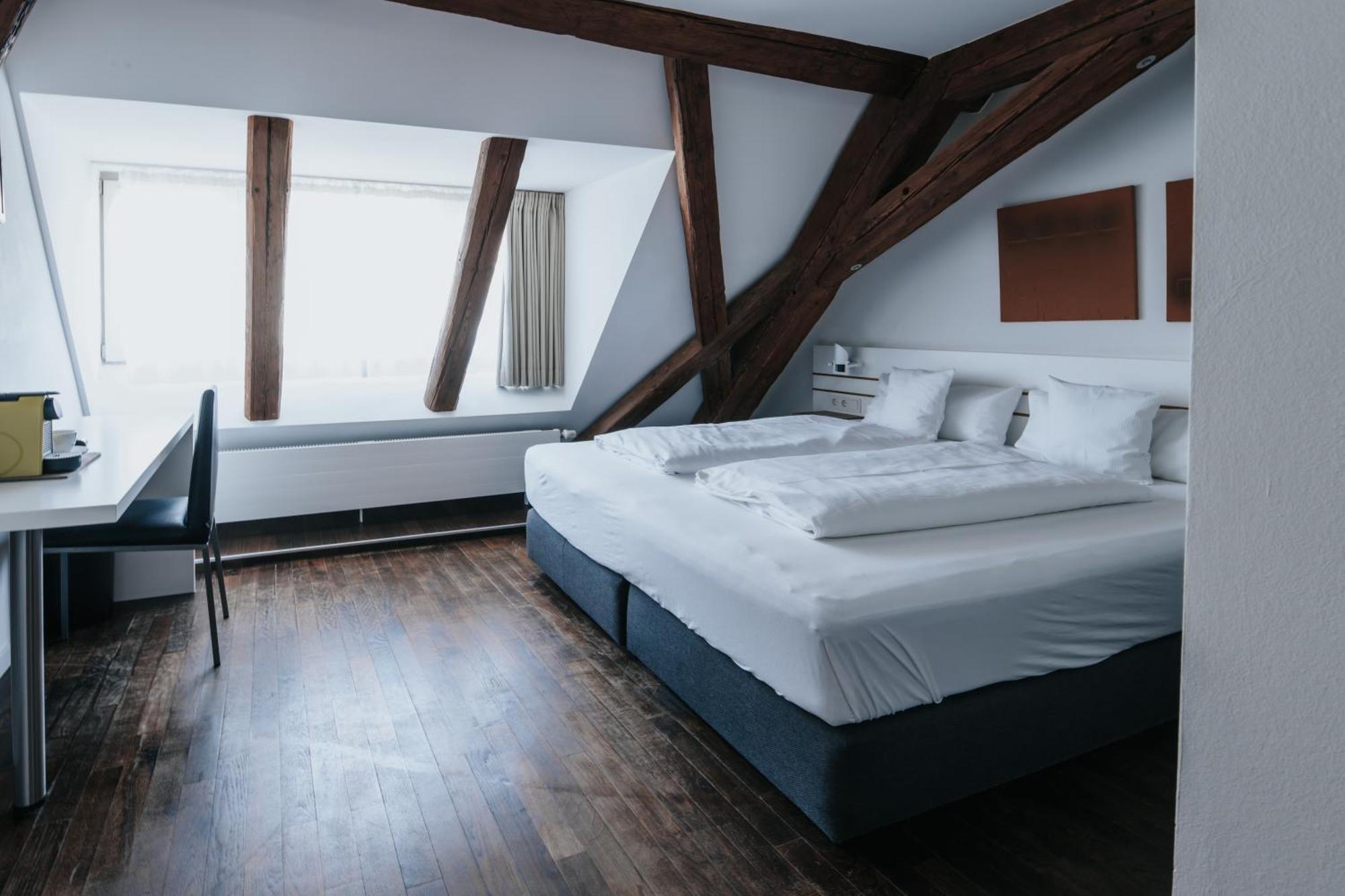 Design Hotel & Restaurant Loewen 울름 외부 사진