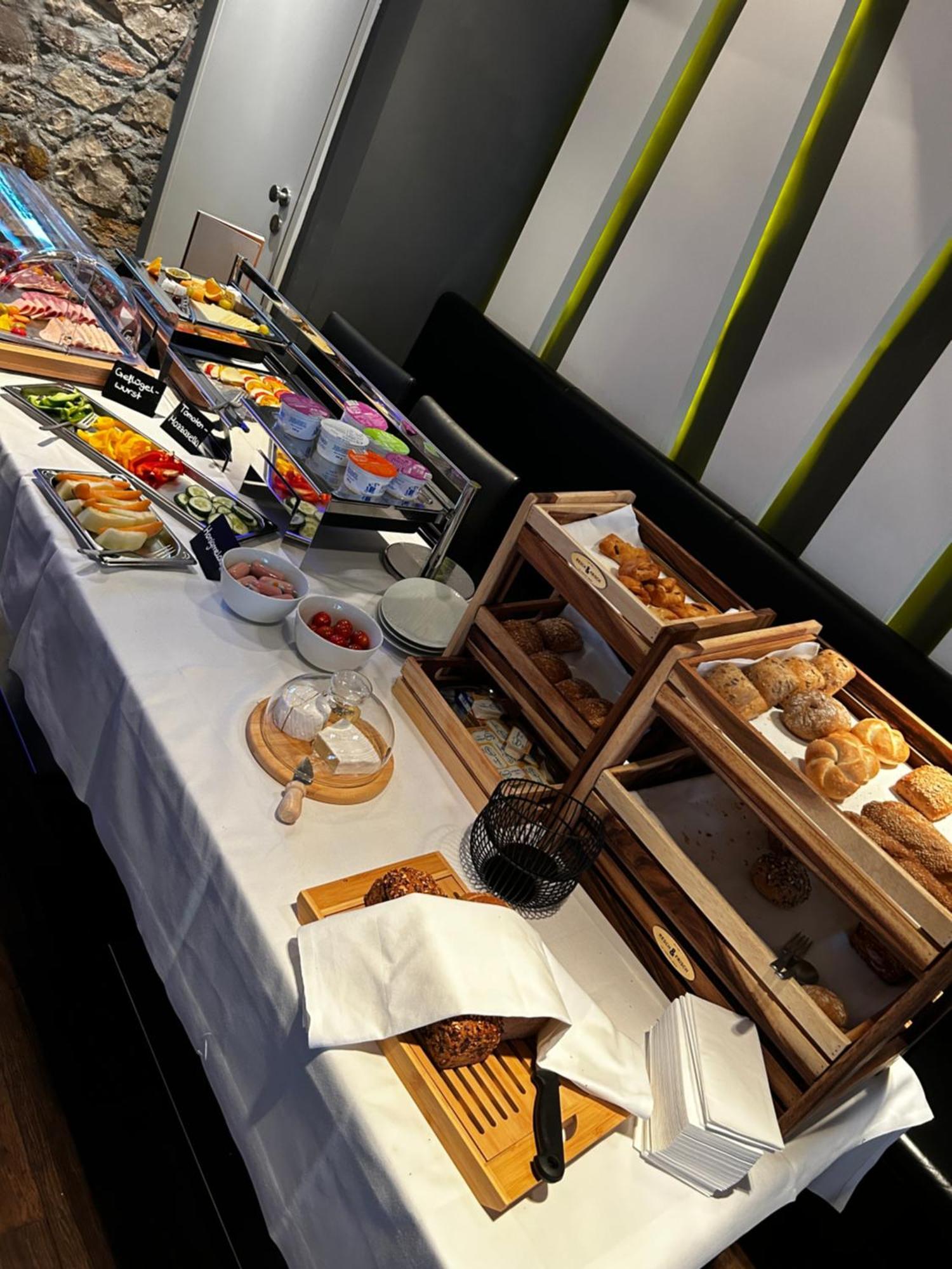 Design Hotel & Restaurant Loewen 울름 외부 사진