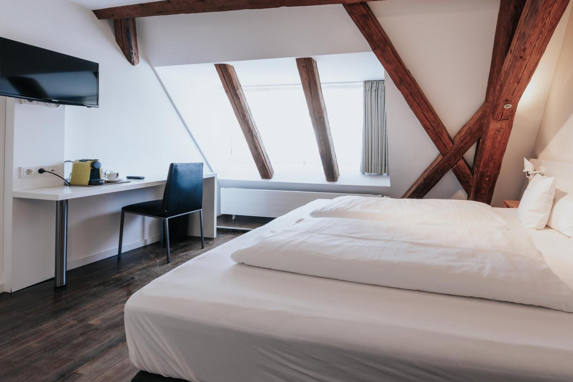 Design Hotel & Restaurant Loewen 울름 외부 사진