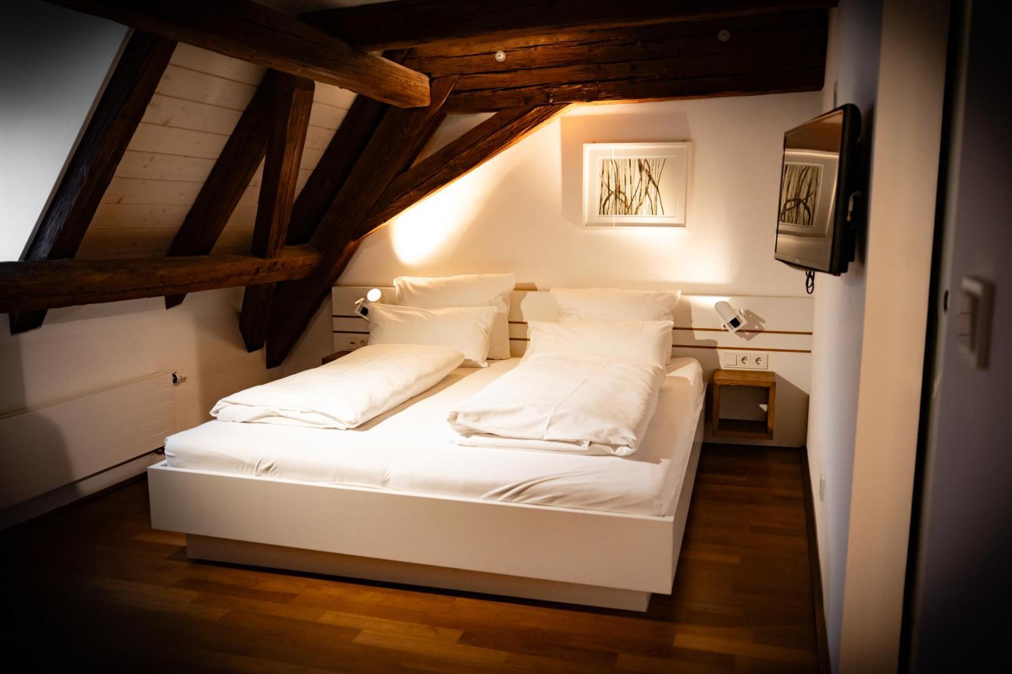 Design Hotel & Restaurant Loewen 울름 외부 사진